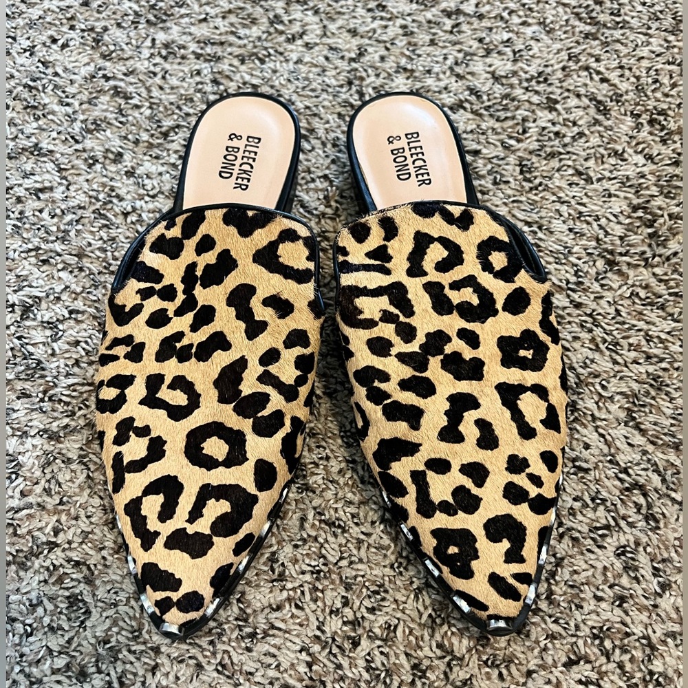 Bleecker & Bond Animal Print Mules Women’s Size 7.5
